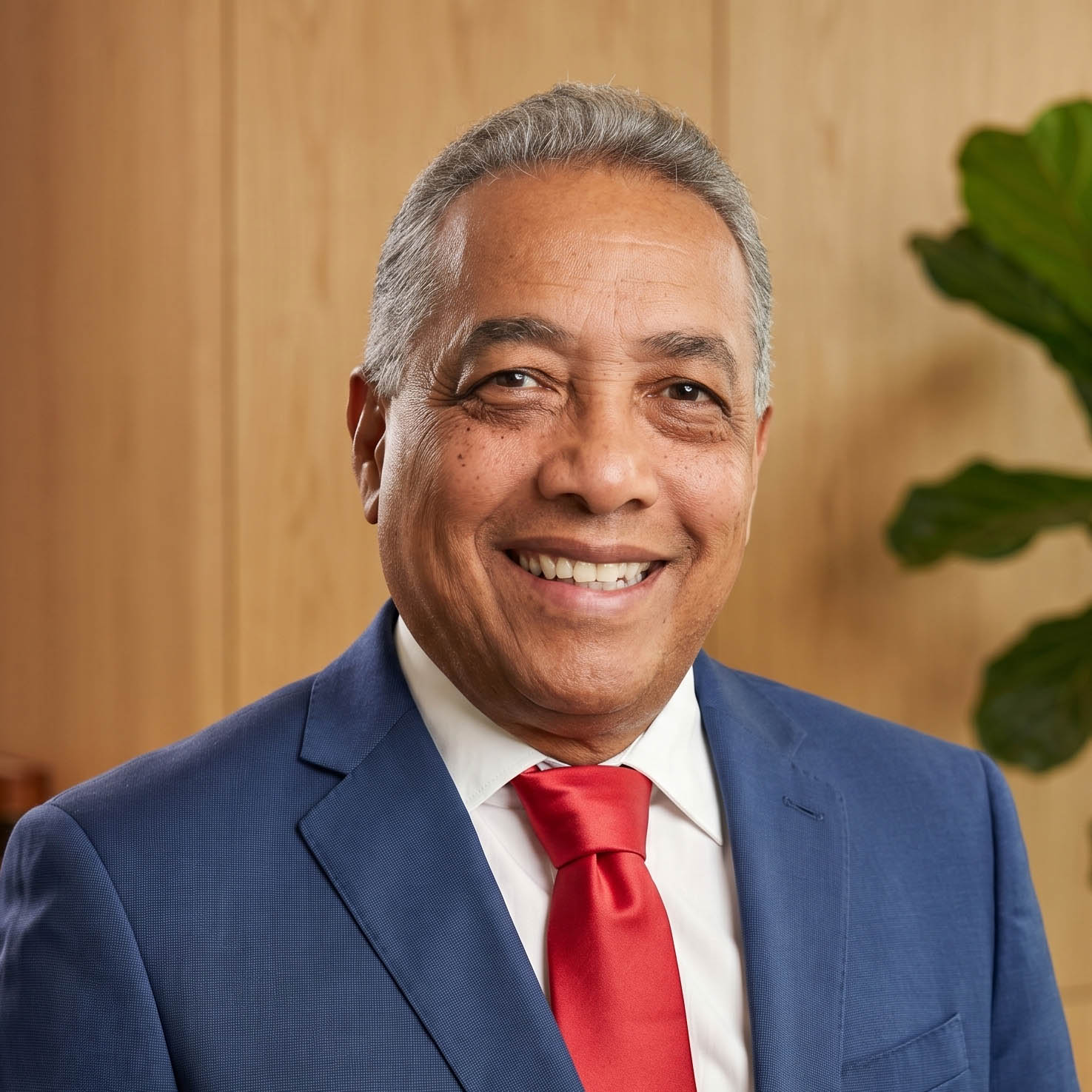 Giovanny J. Navarro